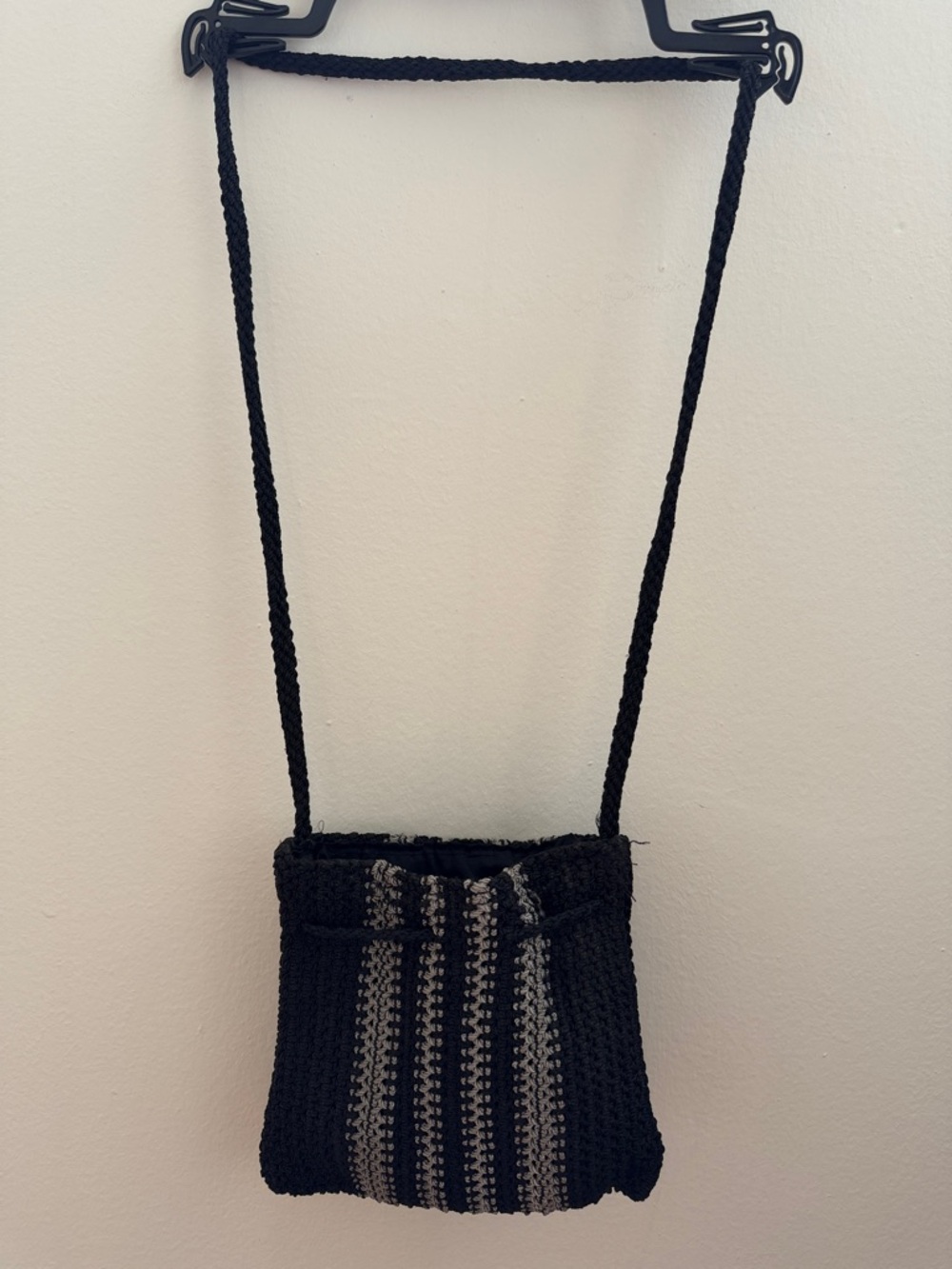 Black & Gray Handwoven Crossbody Bag - Casual Everyday Carry